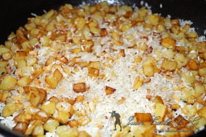 Patatas al ajillo con arroz (7)